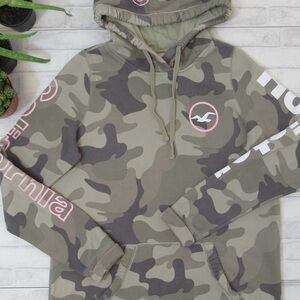 Hollister Camouflage Hoodie Sweater